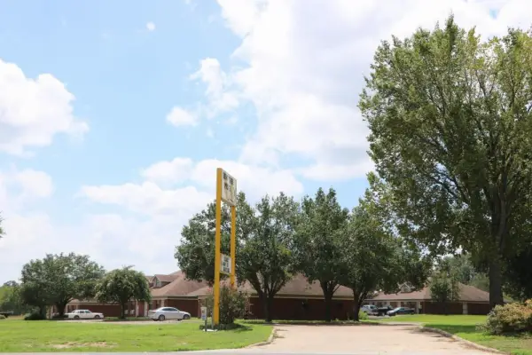 Bent Tree Motel Main image